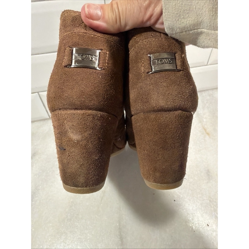 Tom's Desert Wedge Brown 2.75" Wedge Heel Booties Leather Size 9 - Picture 6 of 10
